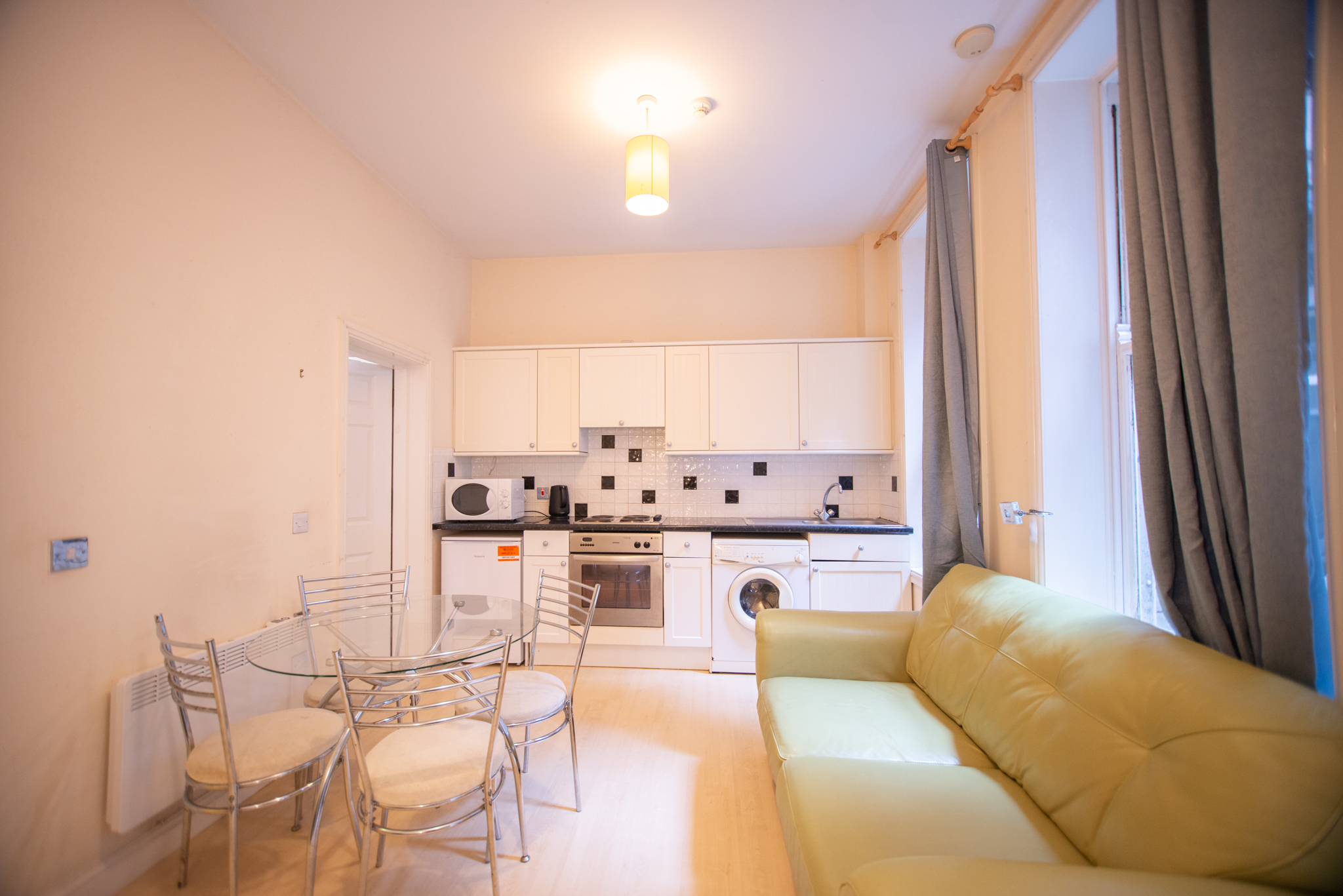 Apartment 2, Kingston Chambers, Land of Green Ginger, Hull HU1 2EG